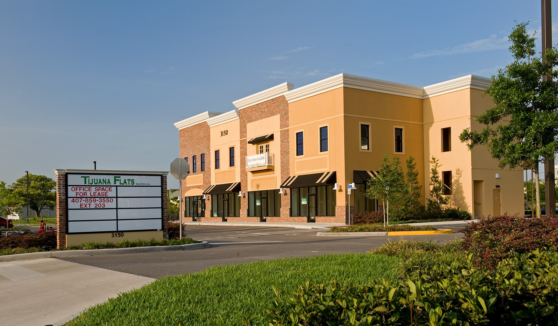 Construction of Pineloch Retail center in Orlando Florida