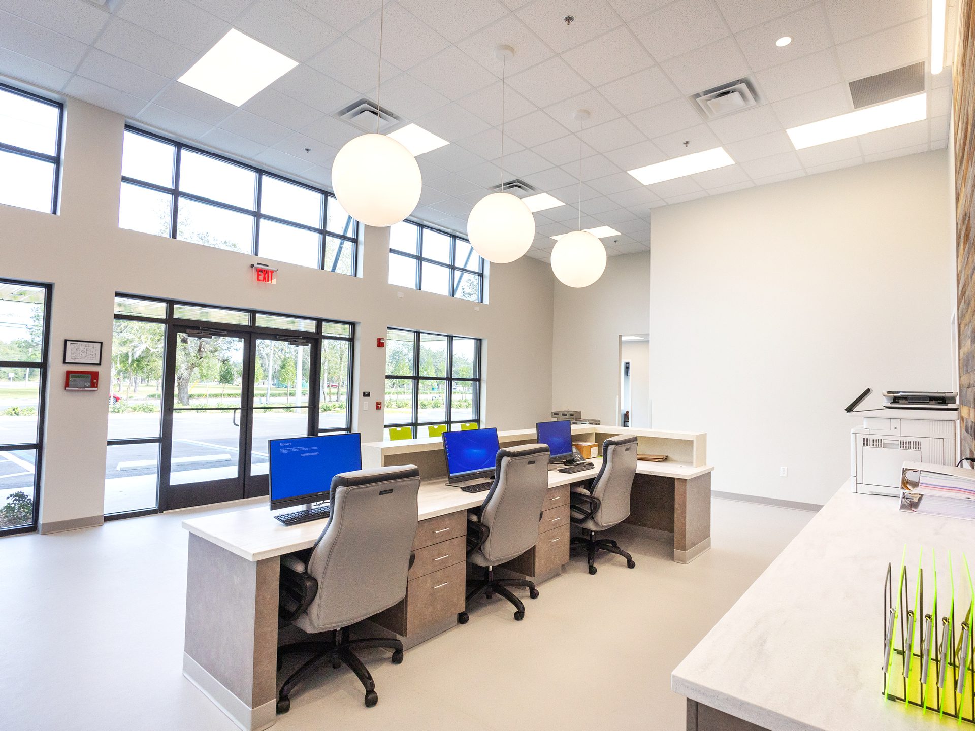 Oviedo Veterinary Care & Emergency Clinic McCree